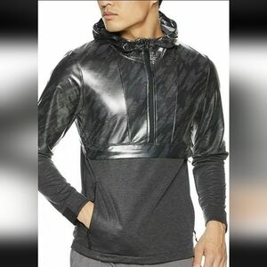 Under Armour Hybrid Camflouge Half Zip Hood Windbreaker Anrok